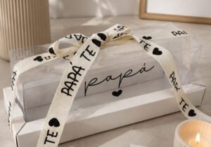CAJA RECTANGULAR CON TAPA DE ACETATO